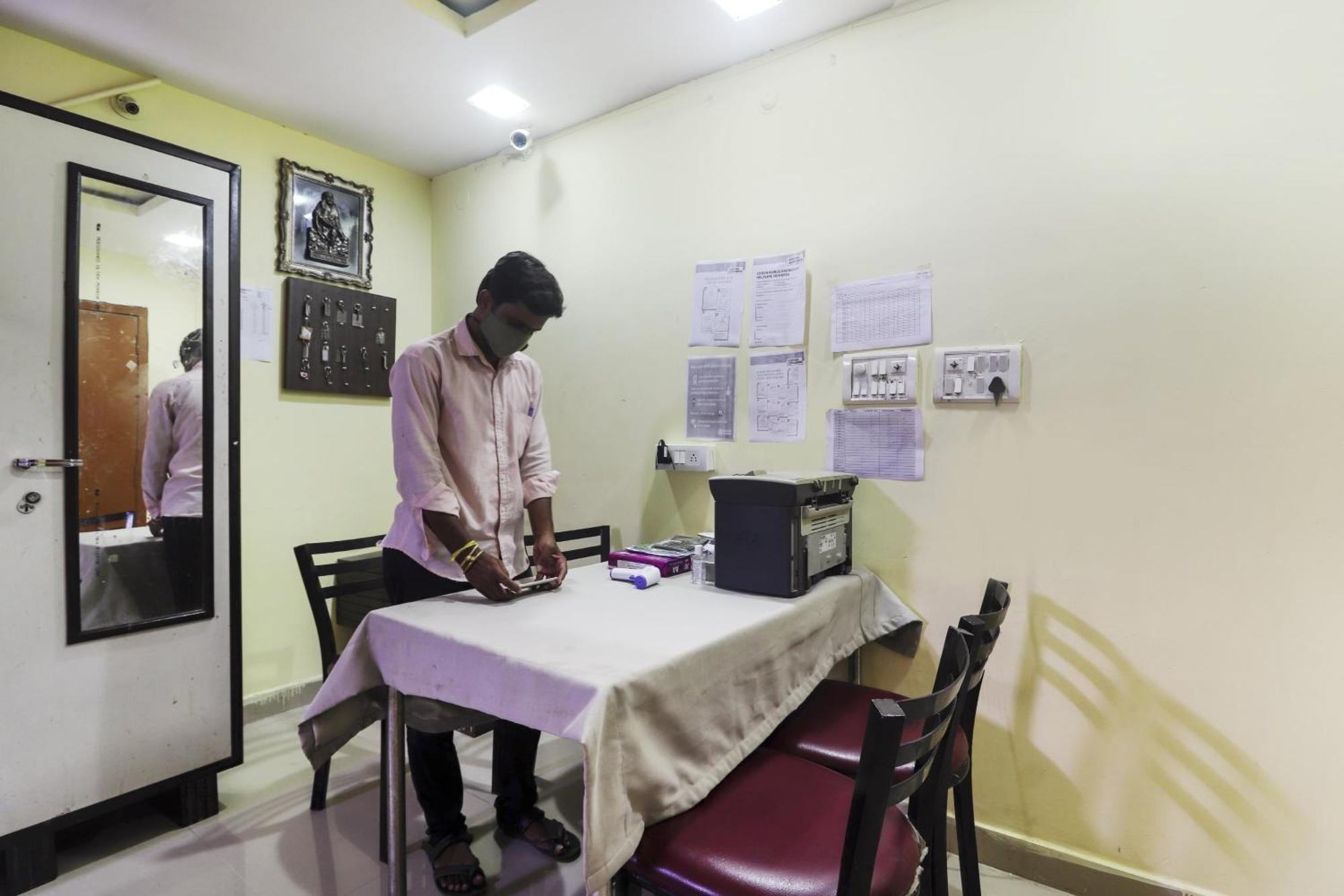 Hotel O Ruby Grand Kondapur (Telangana)